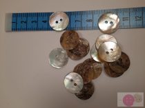 Kagyló kétlyukú gomb 20 mm 